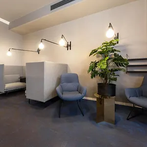 B-hotel Otel